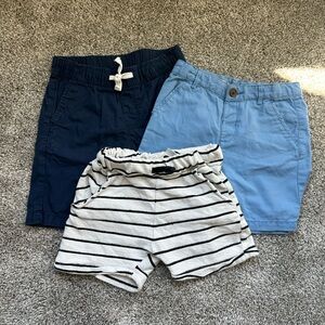Bundle of 3 shorts in size 3/4 (2 Zara and 1 H&M)